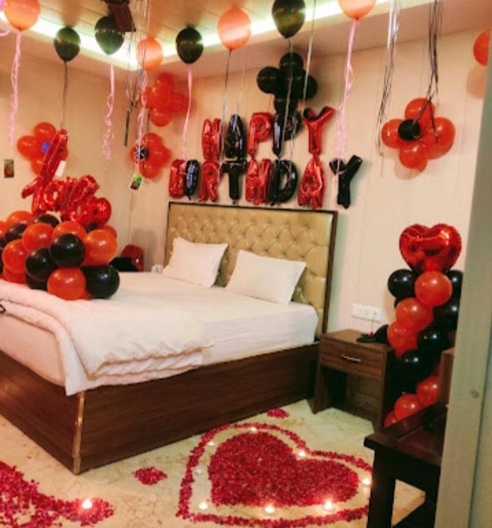 Mauji'S Villa Hotel & Guest House อัลลอฮาบาด ภายนอก รูปภาพ