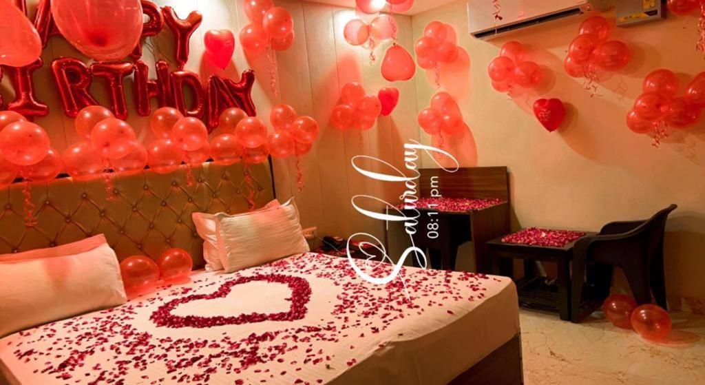 Mauji'S Villa Hotel & Guest House อัลลอฮาบาด ภายนอก รูปภาพ