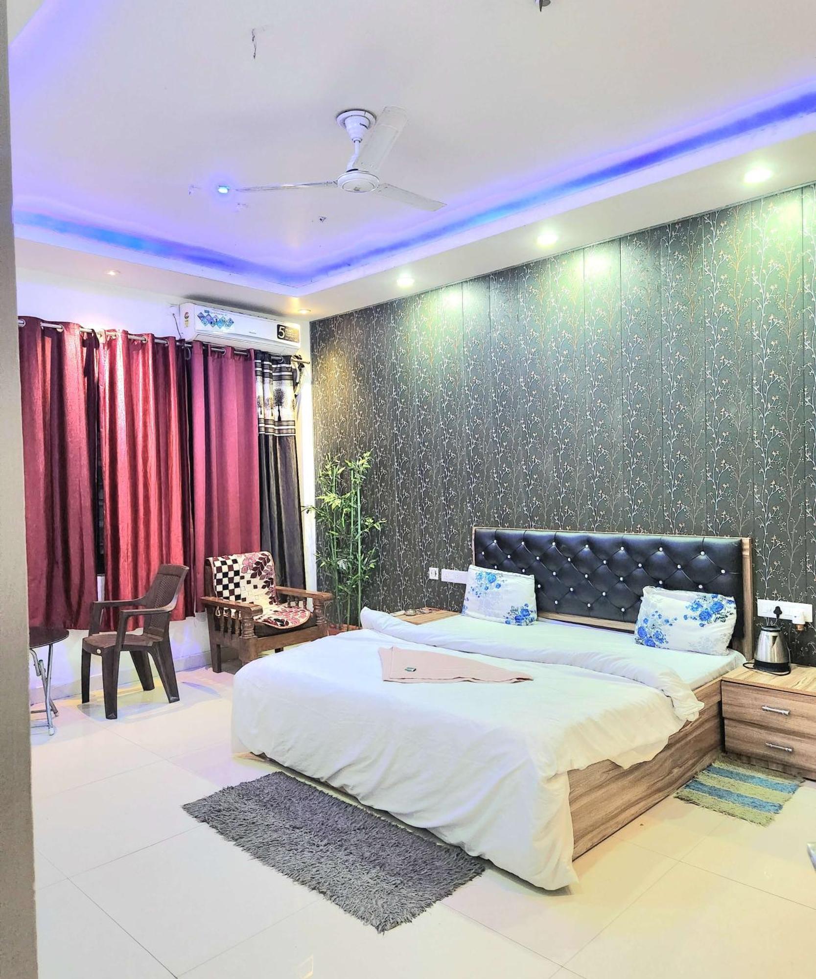 Mauji'S Villa Hotel & Guest House อัลลอฮาบาด ภายนอก รูปภาพ